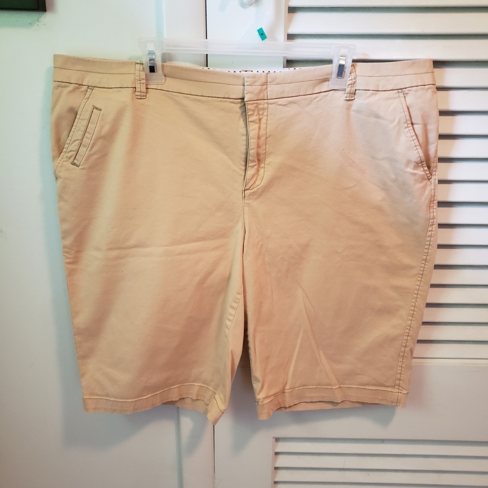 JCPenney khaki chino shorts women's size 20W